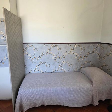 The Shell - New Interior Look But Same Old Charme 200Mt From The Sea With Garden And Parking Nearby Apartamento Imperia Exterior foto